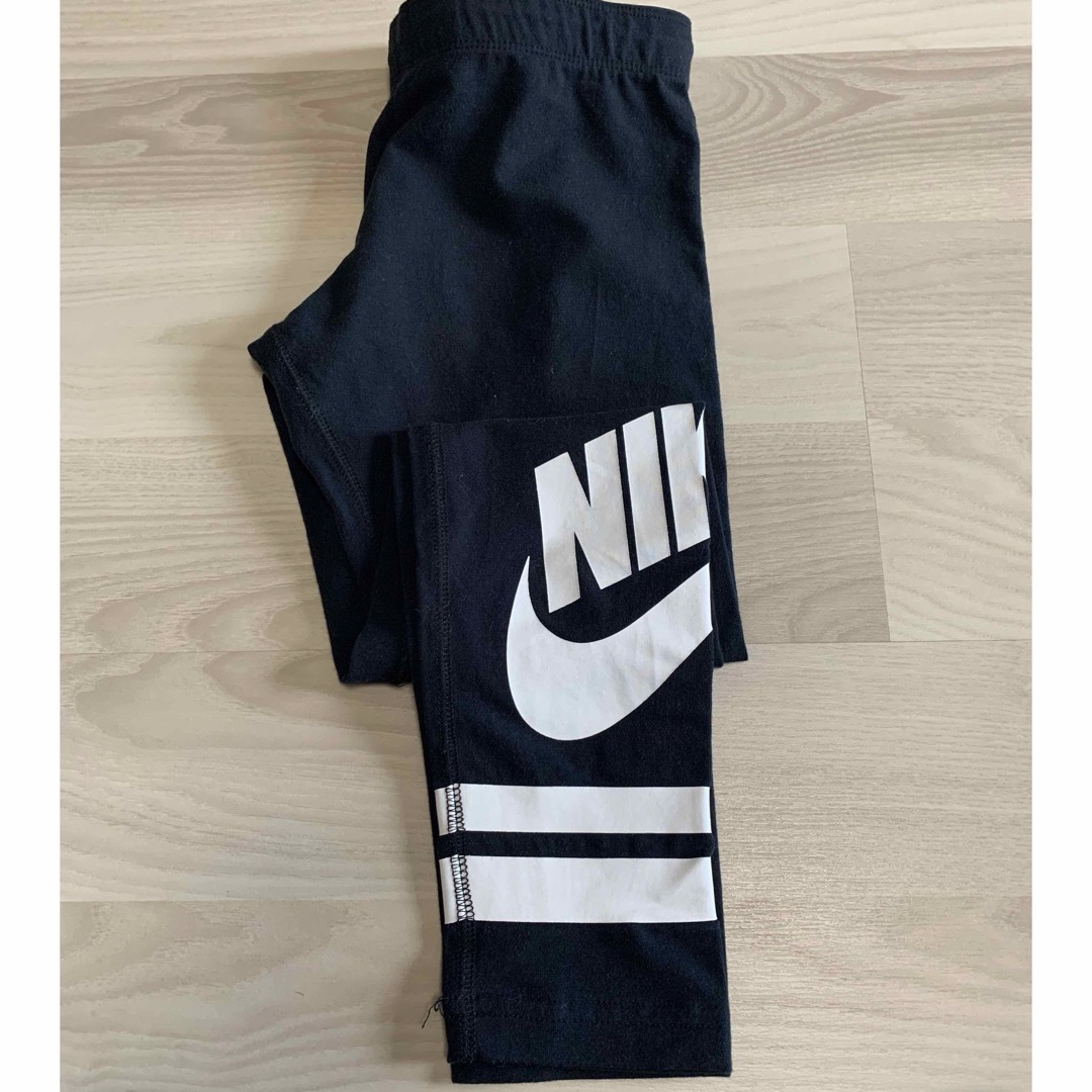 NIKE(ナイキ)のNIKE レギンス　Sサイズ キッズ/ベビー/マタニティのキッズ服女の子用(90cm~)(パンツ/スパッツ)の商品写真