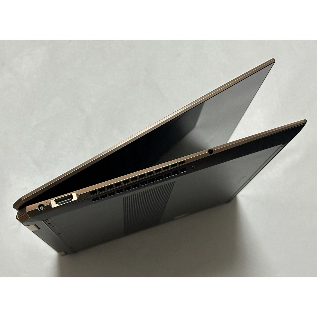 HP(ヒューレットパッカード)の【美品】HP Spectre x360 Corei7 8750H 16GB1TB スマホ/家電/カメラのPC/タブレット(ノートPC)の商品写真