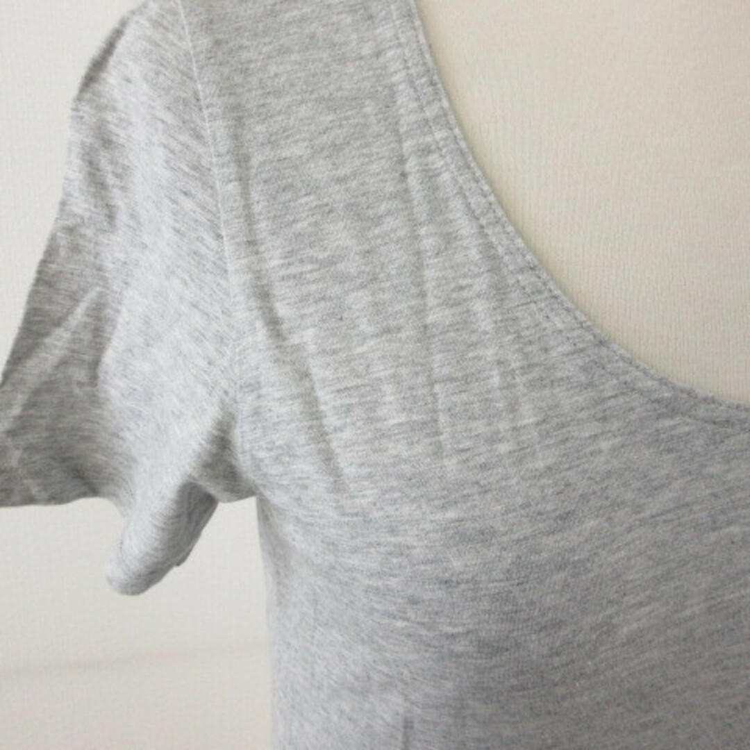 MUJI (無印良品)(ムジルシリョウヒン)の無印良品 良品計画 カットソー Tシャツ 半袖 グレー M レディースのトップス(Tシャツ(半袖/袖なし))の商品写真