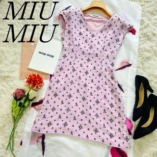 【良品】MIU MIU 膝丈ワンピース パープル 花柄 半袖 38 フレア