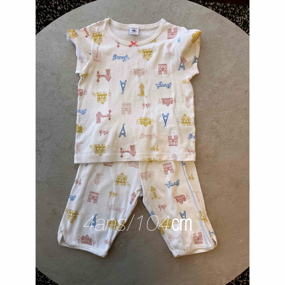 PETIT BATEAU(プチバトー)のプチバトー　半袖パジャマ　2枚セット　3-4歳 キッズ/ベビー/マタニティのキッズ服女の子用(90cm~)(パジャマ)の商品写真