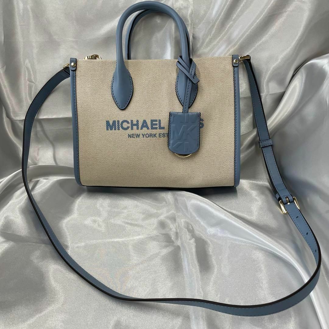 Michael Kors(マイケルコース)の新品未使用　マイケルコース　キャンバストートバック レディースのバッグ(ショルダーバッグ)の商品写真