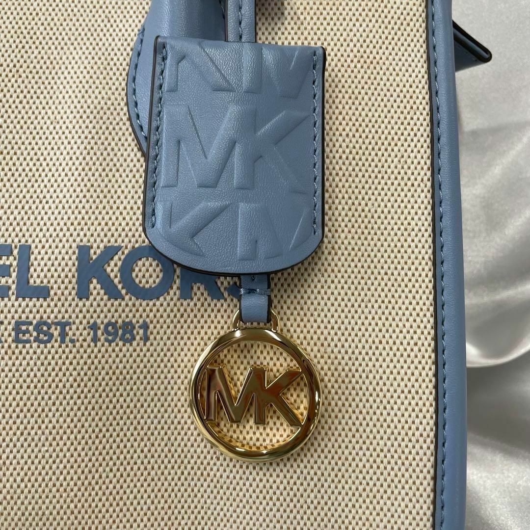 Michael Kors(マイケルコース)の新品未使用　マイケルコース　キャンバストートバック レディースのバッグ(ショルダーバッグ)の商品写真