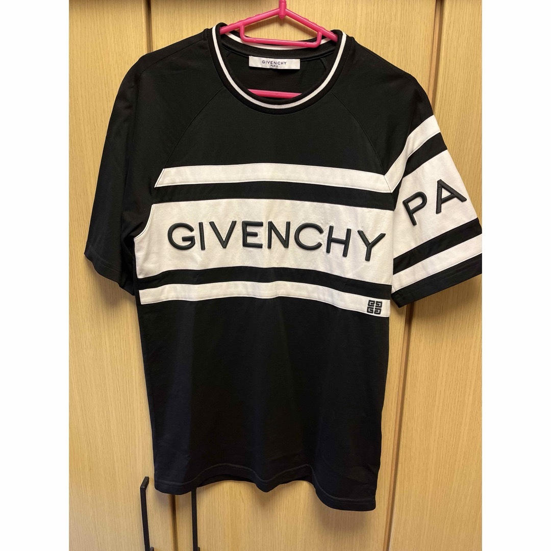 GIVENCHY - 正規 Givenchy ジバンシィ ロゴ Tシャツの通販 by GIVENCHY - 正規 Givenchy ジバンシィ ロゴ Tシャツの通販 by