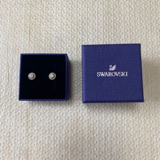 スワロフスキー(SWAROVSKI)のスワロスキー　ピアス(ピアス)