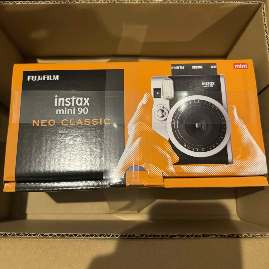 INSTAX mini 90 ネオクラシック ブラック スマホ/家電/カメラのカメラ(フィルムカメラ)の商品写真