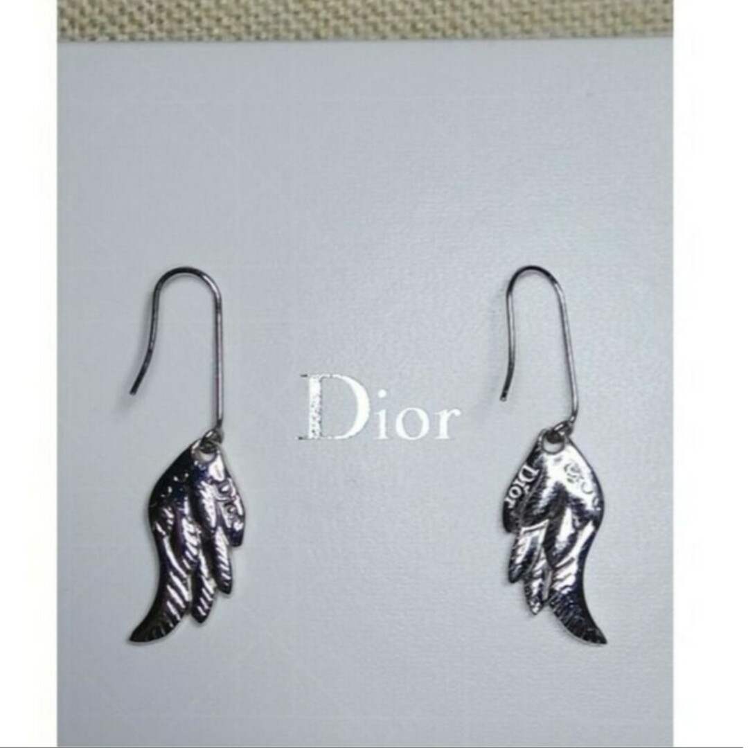 Christian Dior(クリスチャンディオール)のクリスチャンディオール⭐Dior Angel wings ピアス⭐エンジェル⭐翼 レディースのアクセサリー(ピアス)の商品写真