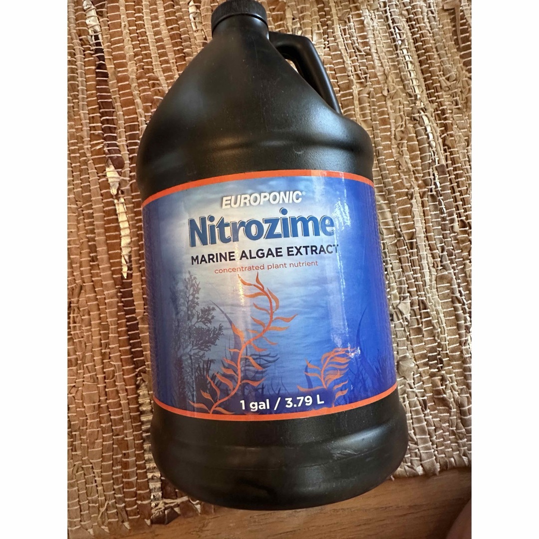 Nitrozime(ニトロジム)3.78L  ハンドメイドのフラワー/ガーデン(その他)の商品写真