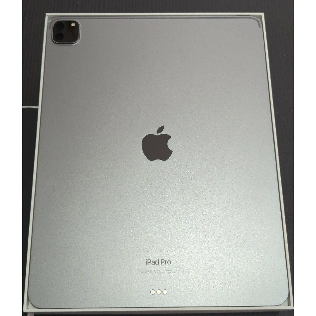 【3点セット】iPadPro 12.9インチ 第6世代 WiFi 512GB スマホ/家電/カメラのPC/タブレット(タブレット)の商品写真