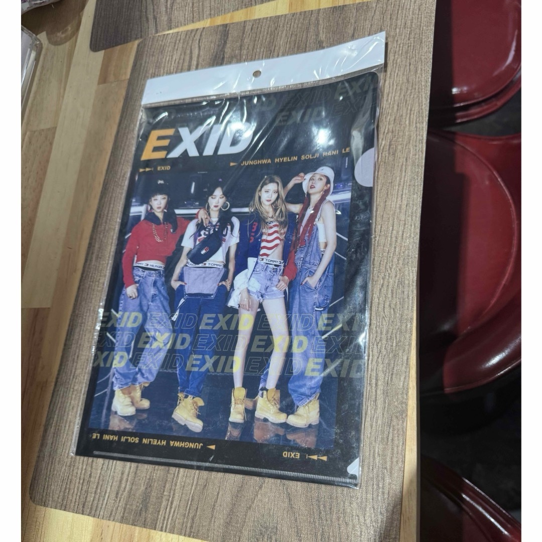 exid クリアファイル エンタメ/ホビーのタレントグッズ(アイドルグッズ)の商品写真