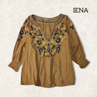 イエナ(IENA)のイエナ ✿ 花柄 刺繍 エンブロイダリー トップス シャツ ブラウン 春夏(シャツ/ブラウス(長袖/七分))