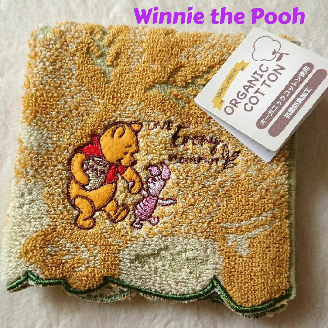 くまのプーさん(クマノプーサン)のWinnie the Poohくまのプーさんディズニータオルハンカチ レディースのファッション小物(ハンカチ)の商品写真