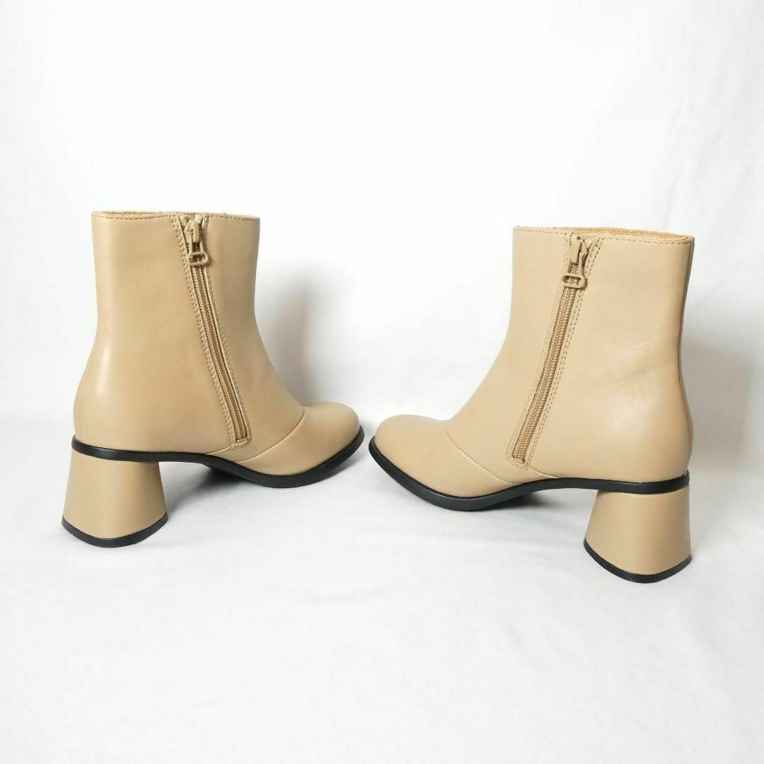 CAMPER(カンペール)の未使用 CAMPER レザー スクエアトゥ チャンキーヒール ショートブーツ レディースの靴/シューズ(ブーツ)の商品写真