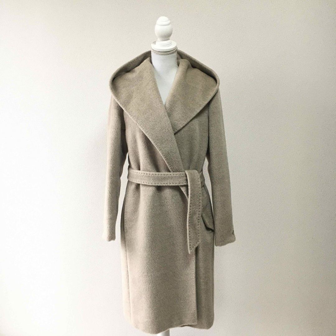 Max Mara(マックスマーラ)の近年美品　白タグ　MaxMara マックスマーラ　アルパカ　ウール　コート レディースのジャケット/アウター(ロングコート)の商品写真