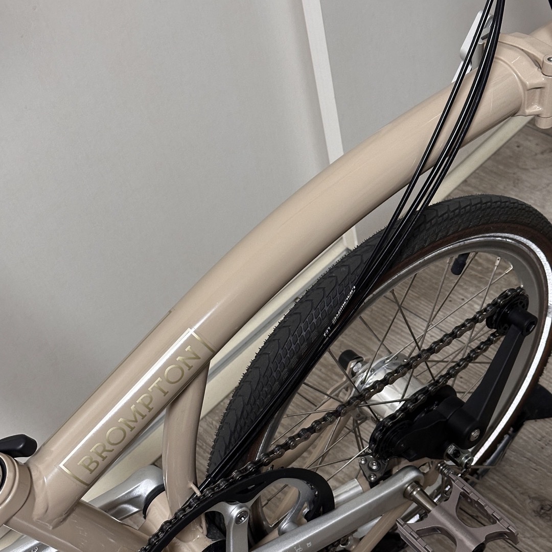 BROMPTON(ブロンプトン)のBROMPTON BARBOUR ブロンプトン　バブアー スポーツ/アウトドアの自転車(自転車本体)の商品写真