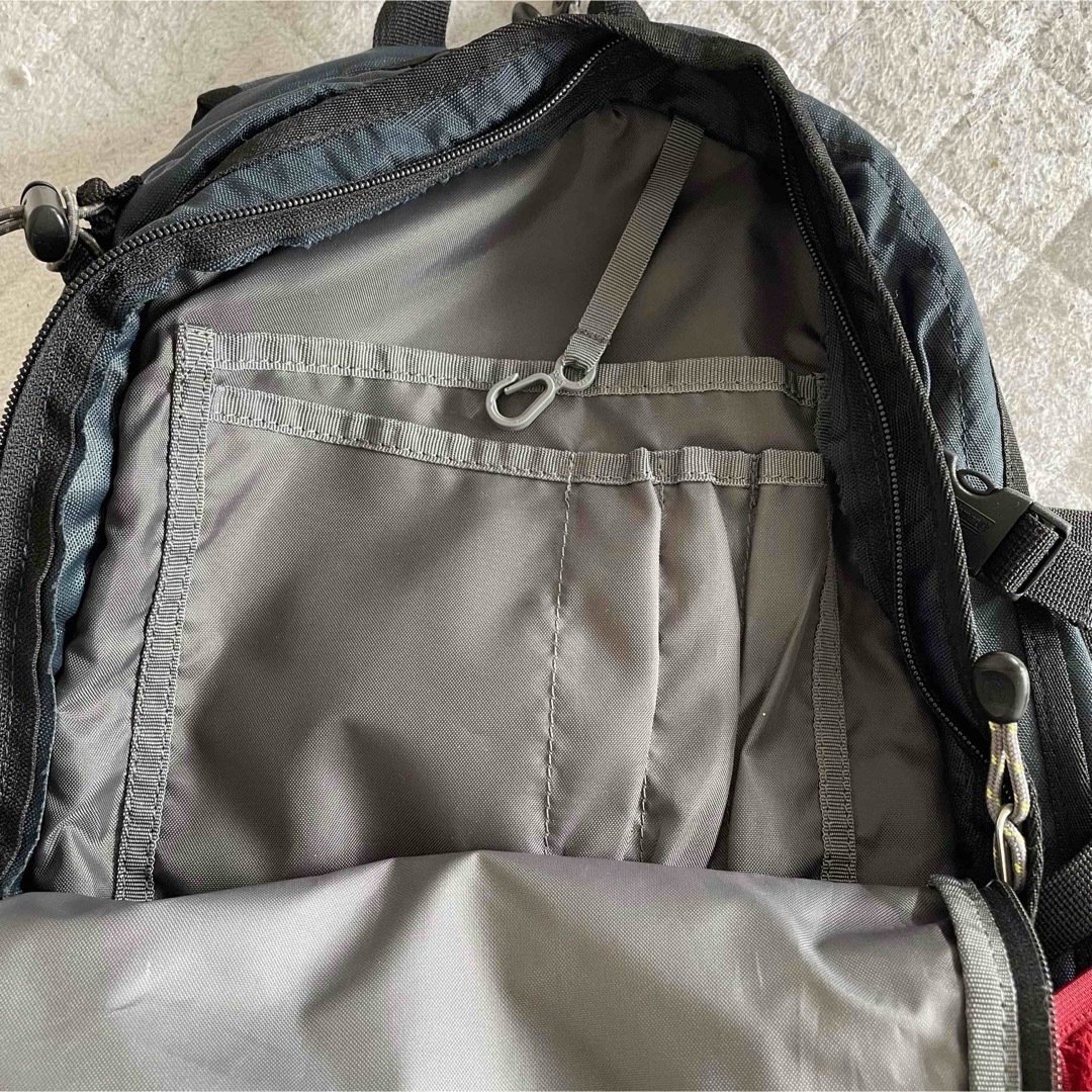 Coleman(コールマン)のColeman バックパック リュック 25L メンズのバッグ(バッグパック/リュック)の商品写真