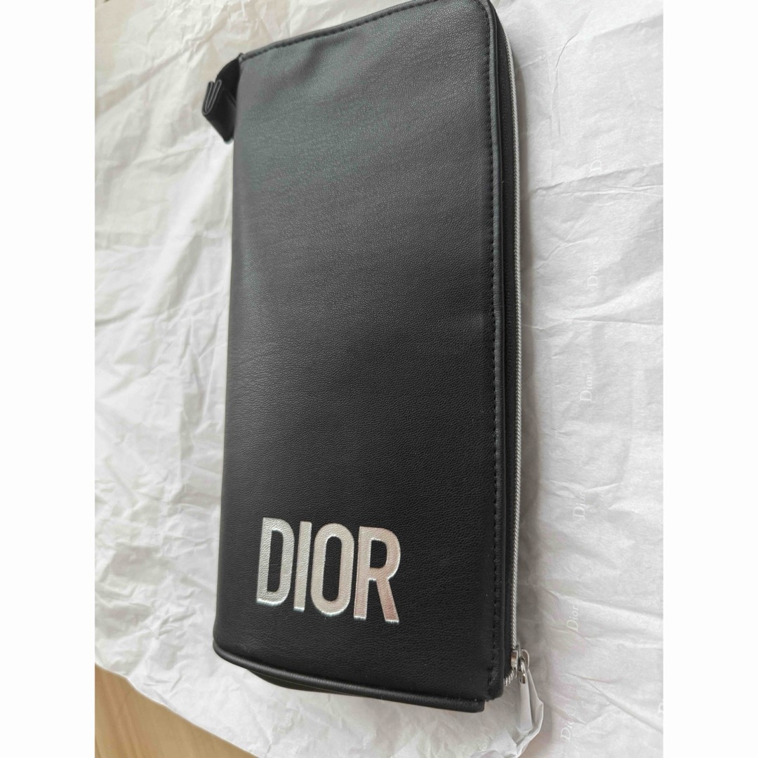 Christian Dior(クリスチャンディオール)のDior クリスチャンディオール ポーチ　ノベルティ レディースのファッション小物(ポーチ)の商品写真