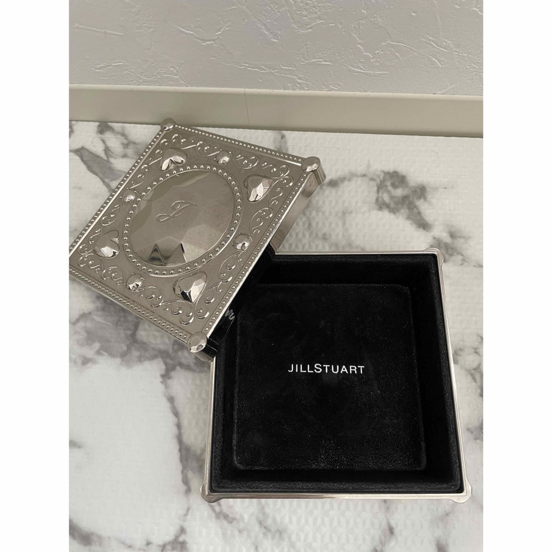 JILLSTUART(ジルスチュアート)のJILLSTUART beauty  コスメBOX コスメ/美容のメイク道具/ケアグッズ(メイクボックス)の商品写真