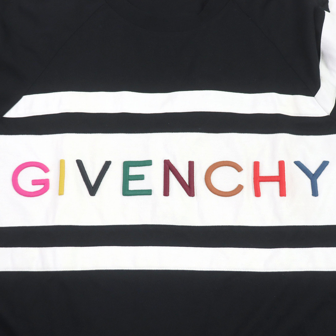 GIVENCHY(ジバンシィ)の美品□GIVENCHY ジバンシィ 20SS BW706V3Z1X コットン100％ レインボーロゴ エンブロイダリー カットソー 半袖Ｔシャツ ブラック S 正規品 レディース レディースのトップス(Tシャツ(半袖/袖なし))の商品写真