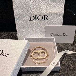 Christian Dior - 本日のみお値下げ！新品♡Christian Dior  パールブローチ