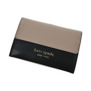 ケイトスペードニューヨーク(kate spade new york)のkate spade new york カードケース - ベージュ系x黒 【古着】【中古】(名刺入れ/定期入れ)