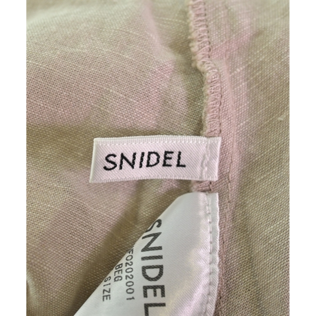 SNIDEL(スナイデル)のSNIDEL スナイデル ワンピース F ベージュ 【古着】【中古】 レディースのワンピース(ひざ丈ワンピース)の商品写真