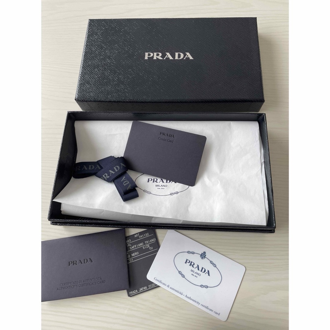 PRADA(プラダ)のプラダ 長財布 レディースのファッション小物(財布)の商品写真