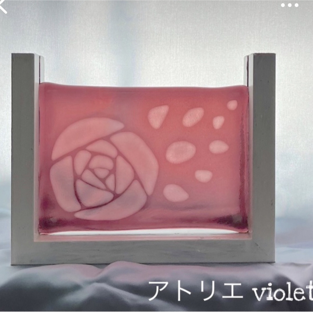 昭和ガラス桜のランプと薔薇のミニパネル ハンドメイドのインテリア/家具(インテリア雑貨)の商品写真
