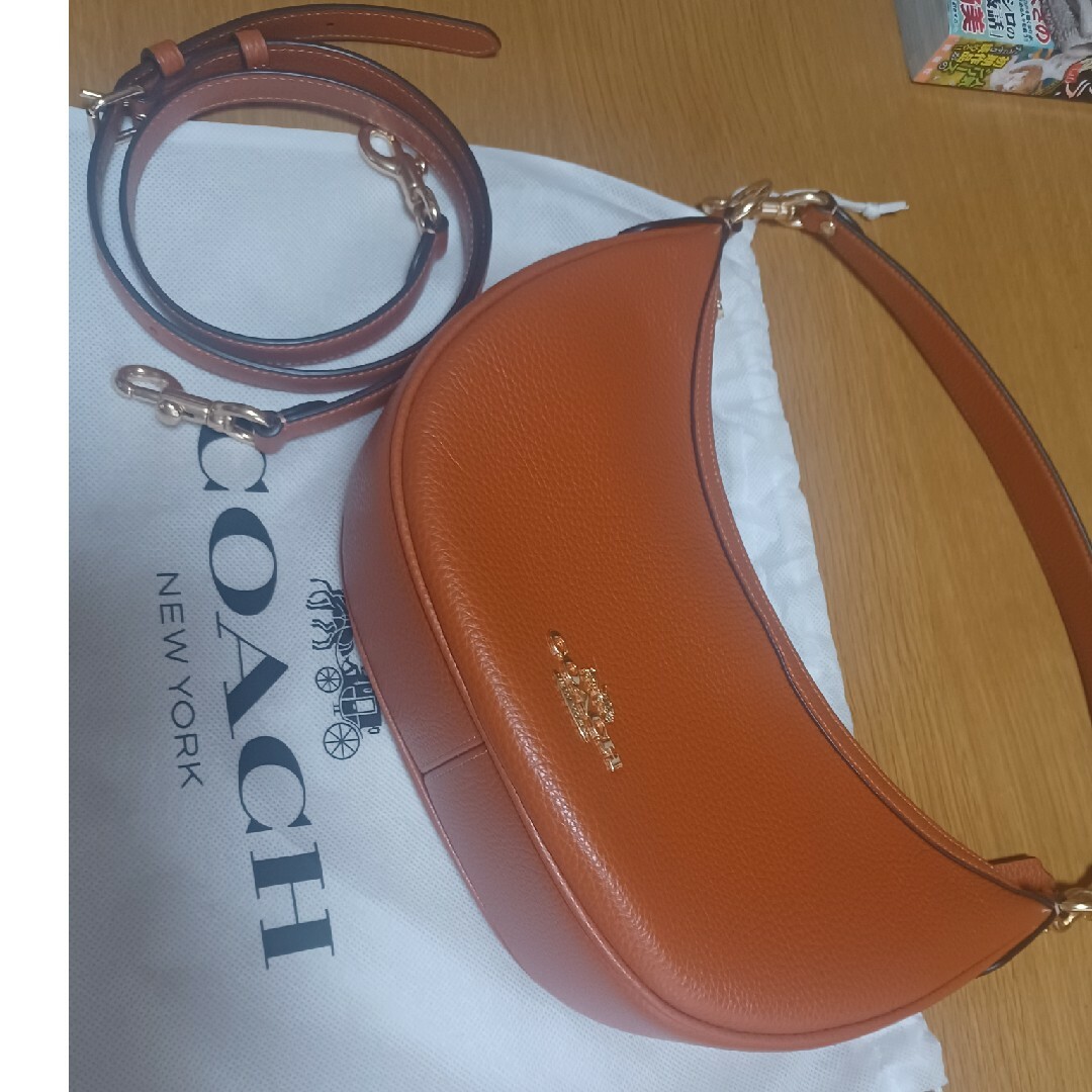 COACH(コーチ)のCOACH　　値下げ レディースのバッグ(ショルダーバッグ)の商品写真