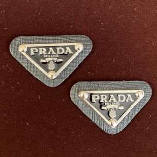 プラダ(PRADA)の【2個】PRADA プラダ  ロゴプレート ロゴパーツ ブラック メタル 新品(各種パーツ)