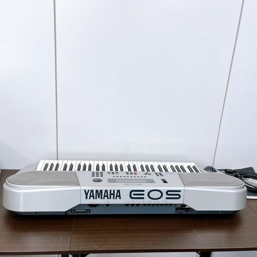 シンセサイザー YAMAHA EOS B900 ヤマハ 楽器の鍵盤楽器(キーボード/シンセサイザー)の商品写真