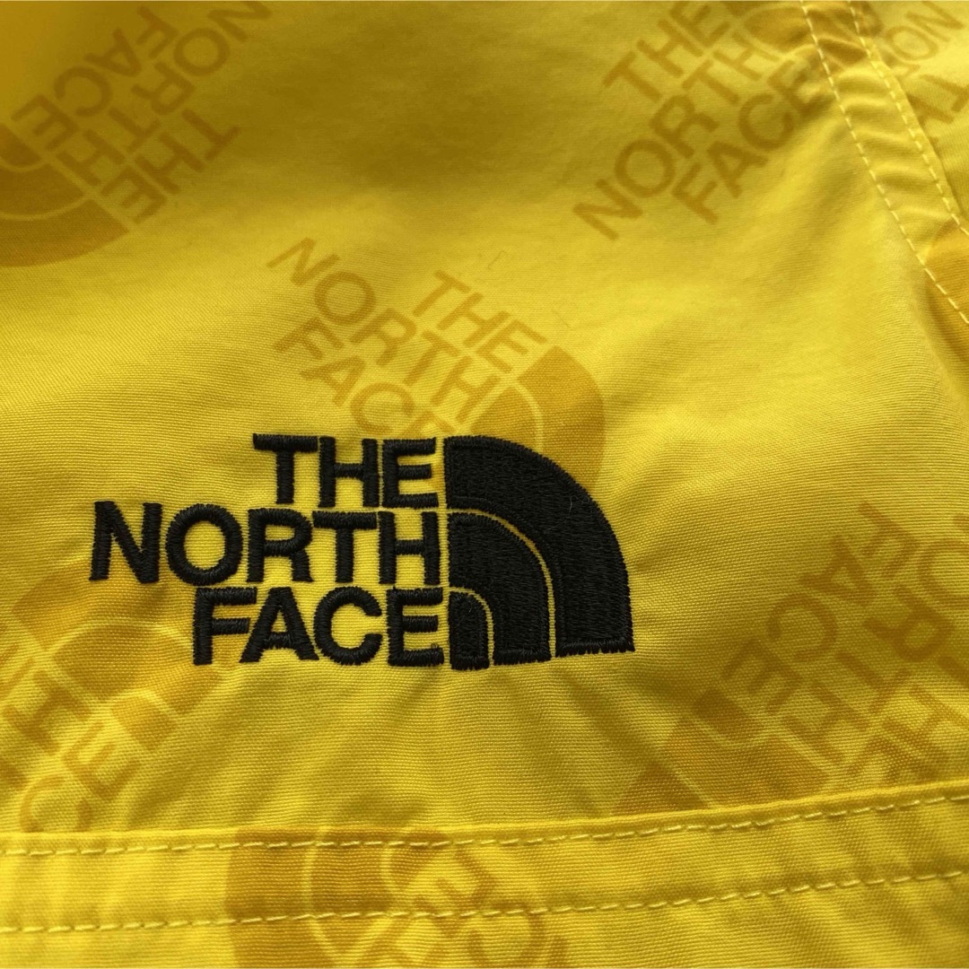 THE NORTH FACE(ザノースフェイス)の110 ノースフェイス　コンパクトジャケット　ロゴイエロー キッズ/ベビー/マタニティのキッズ服男の子用(90cm~)(ジャケット/上着)の商品写真