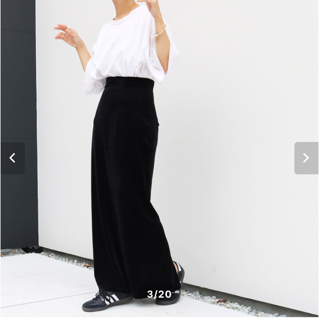 TODAYFUL(トゥデイフル)のaere high-waist velours skirt   レディースのスカート(ロングスカート)の商品写真