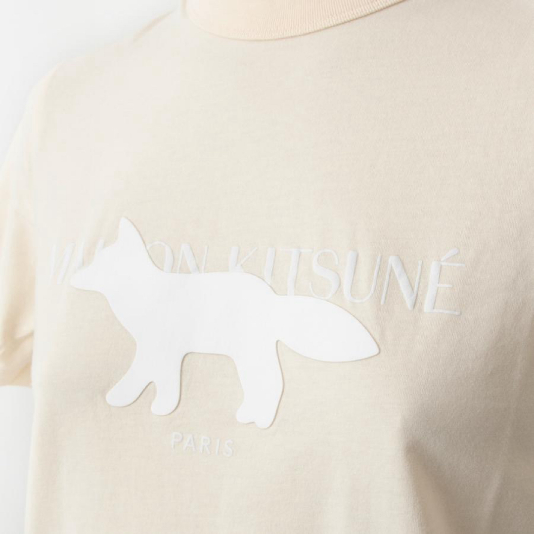 MAISON KITSUNE'(メゾンキツネ)のメゾンキツネ Tシャツ カットソー ロゴ プリント ベージュ レディースのトップス(Tシャツ(半袖/袖なし))の商品写真