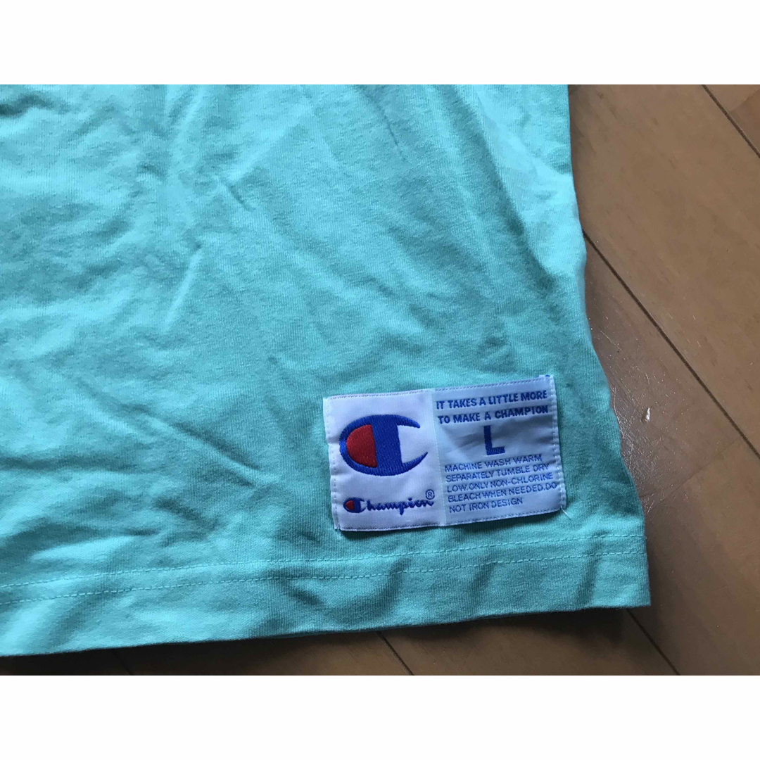 Champion(チャンピオン)の値下げ Champion onepoint tee Mens L メンズのトップス(Tシャツ/カットソー(半袖/袖なし))の商品写真