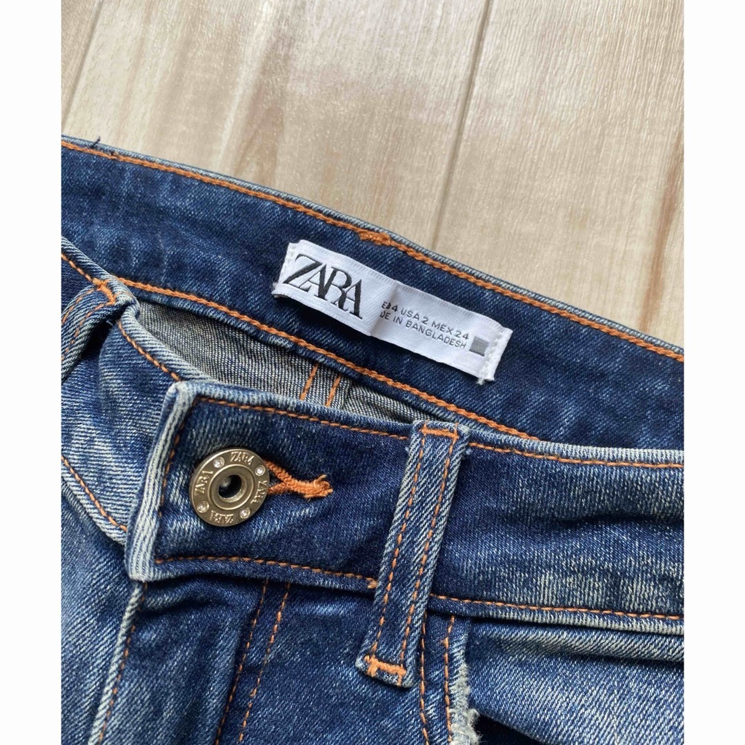 ZARA(ザラ)のZARA  Z1975 SKINNY MID-RISE ダメージ　デニム レディースのパンツ(デニム/ジーンズ)の商品写真