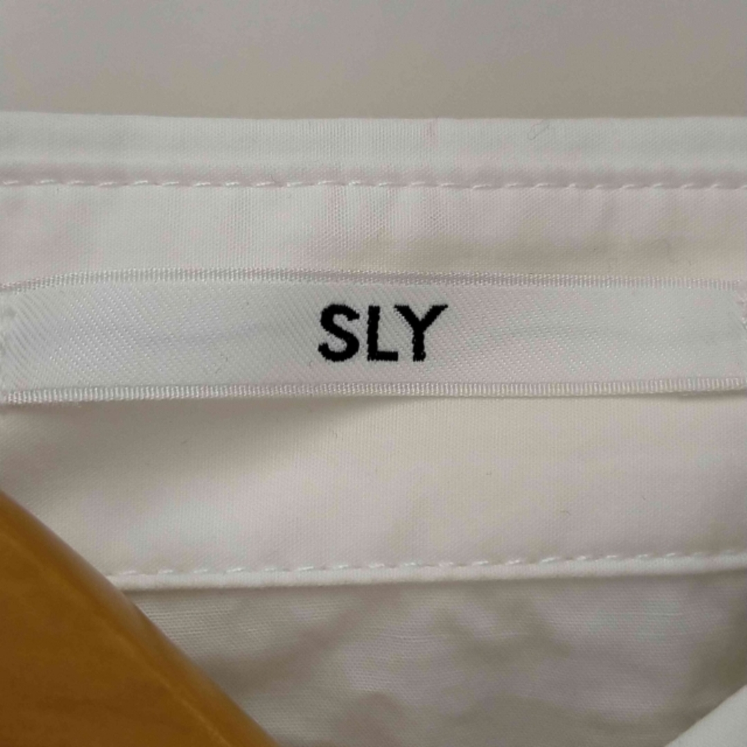 SLY(スライ)のSLY(スライ) CROP SH WITH TIE レディース トップス レディースのトップス(シャツ/ブラウス(長袖/七分))の商品写真