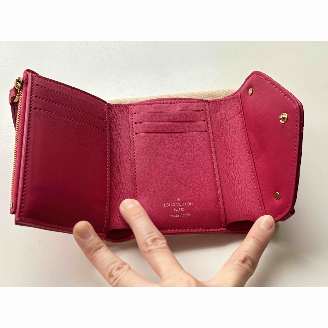 LOUIS VUITTON - ☆新品未使用☆ ルイヴィトン 三つ折り財布 LOUIS VUITTON - ☆新品未使用☆ ルイヴィトン 三つ折り財布