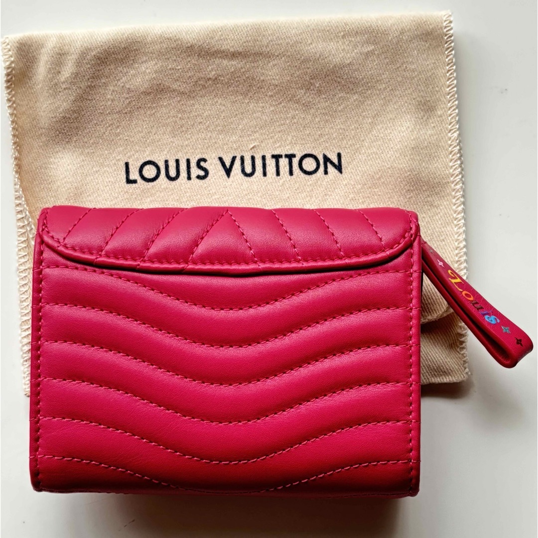 LOUIS VUITTON(ルイヴィトン)の☆新品未使用☆ ルイヴィトン　三つ折り財布　ニューウェーブコンパクトウォレット レディースのファッション小物(財布)の商品写真