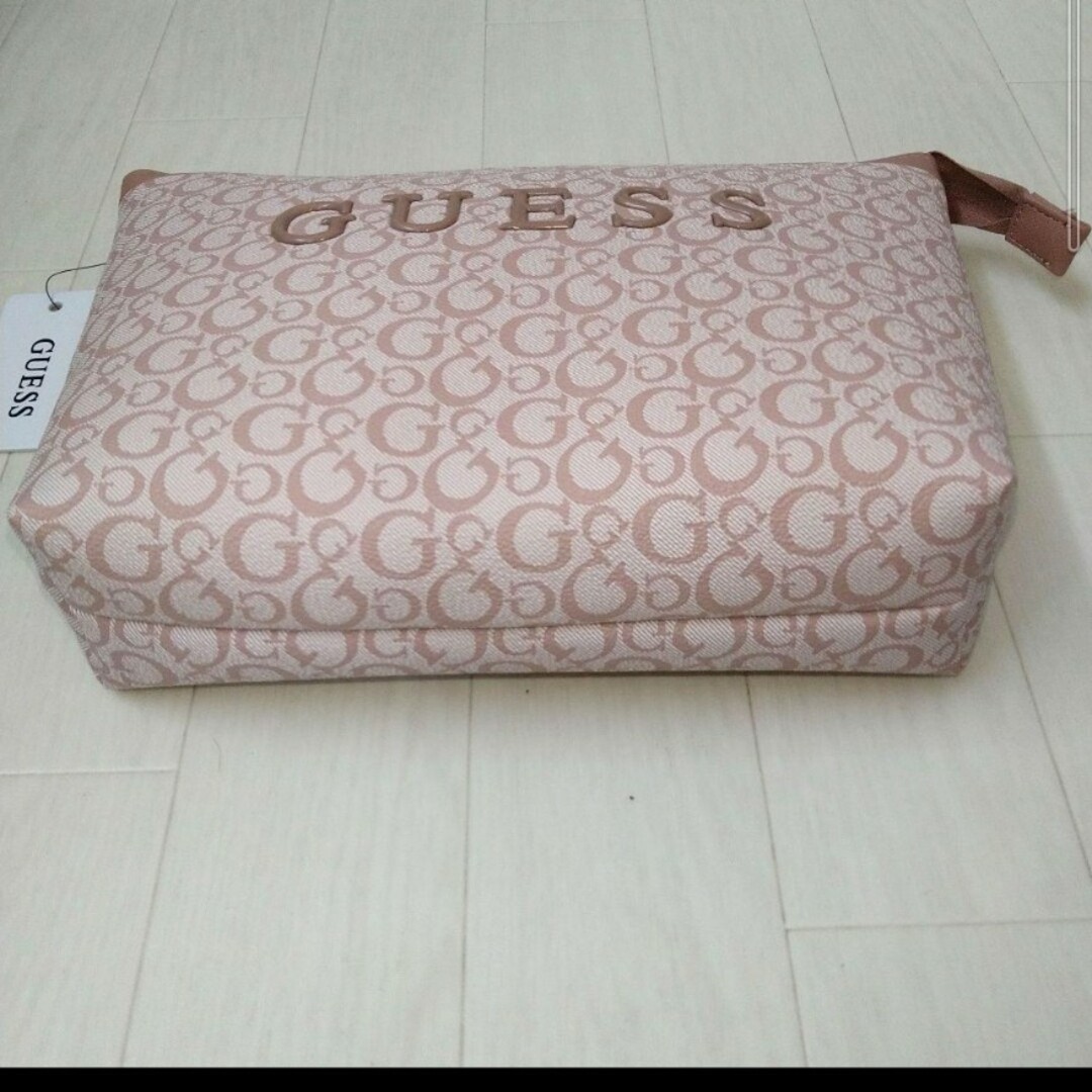 GUESS(ゲス)のGUESSスクラッチバック　ポーチ レディースのバッグ(ハンドバッグ)の商品写真