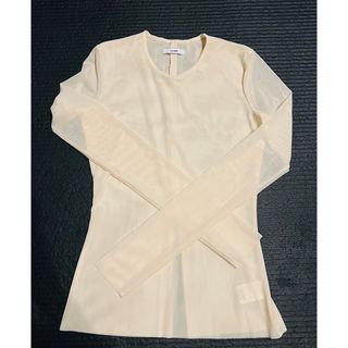 CLANE - クラネclane/MANOFマノフFLAP SHOULDER TOPSブラウス白の通販 CLANE - クラネclane/MANOFマノフFLAP SHOULDER TOPSブラウス白の通販