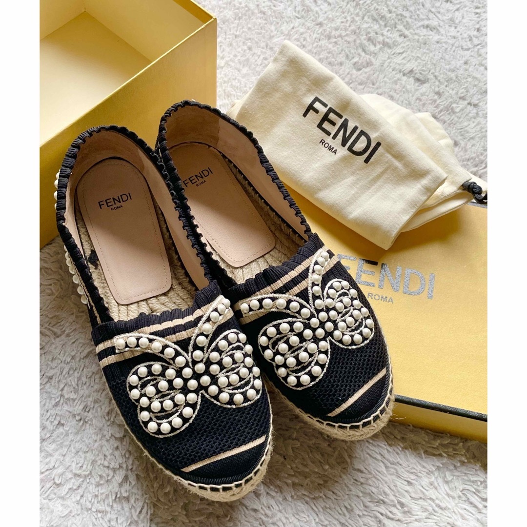 FENDI(フェンディ)のFENDI パールリボンエスパドリーユ スリッポン レディースの靴/シューズ(スリッポン/モカシン)の商品写真