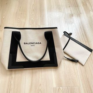 バレンシアガ(Balenciaga)の期間限定お値下げBALENCIAGA バレンシアガ　Navy ミディアムカバス(ハンドバッグ)