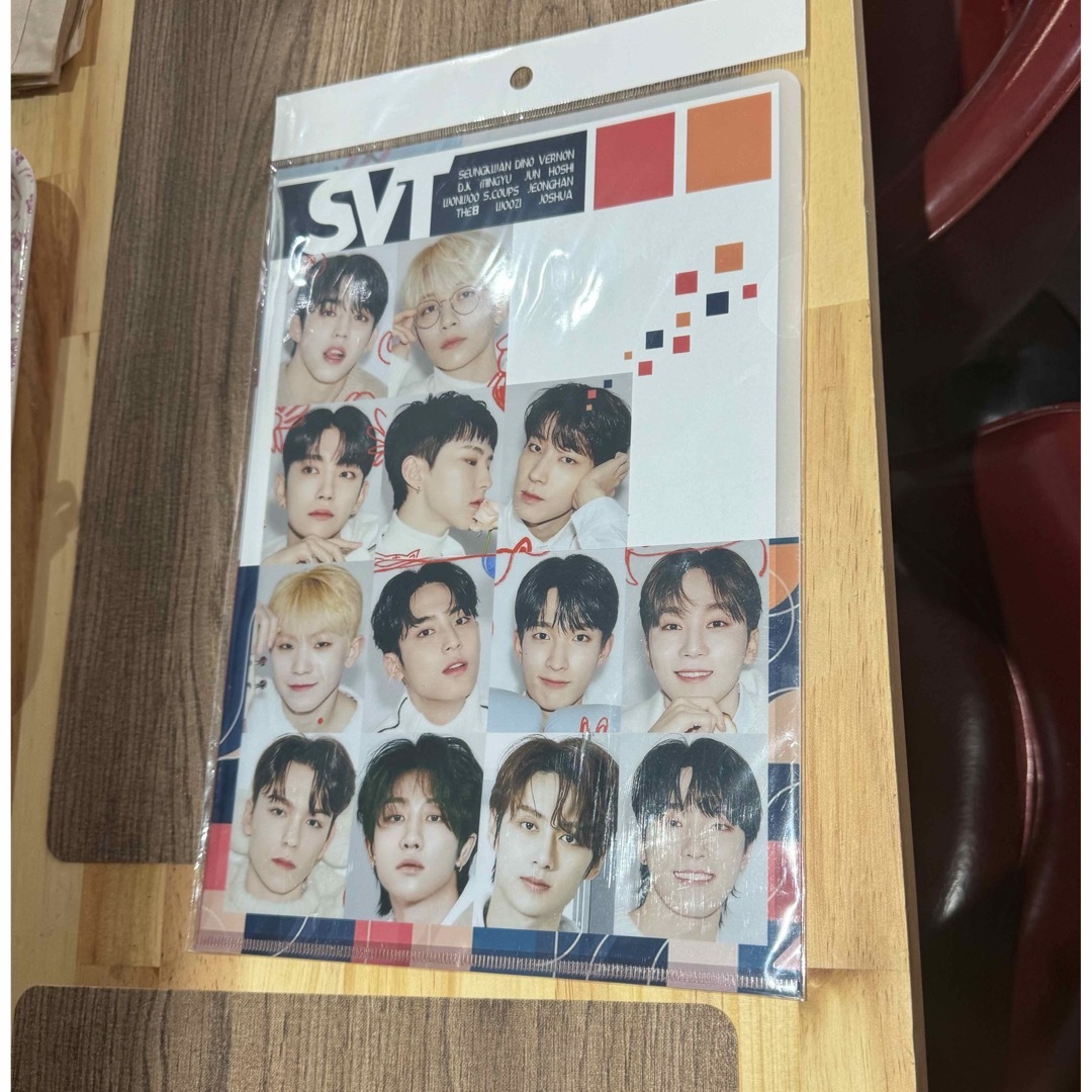 SEVENTEEN クリアファイル エンタメ/ホビーのタレントグッズ(アイドルグッズ)の商品写真