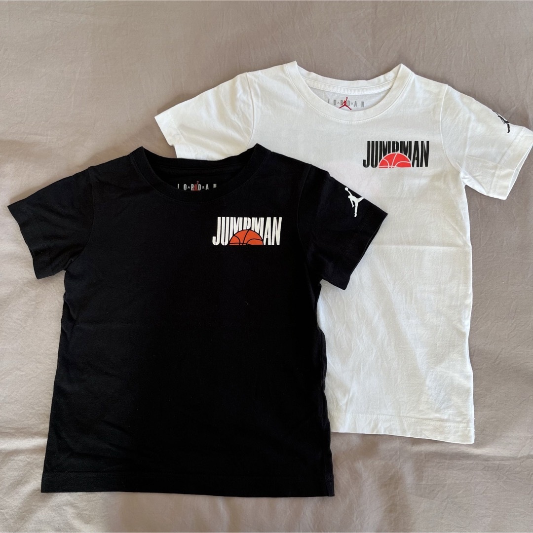 NIKE(ナイキ)のナイキ　ジョーダンTシャツ２枚　110ｾﾝﾁ キッズ/ベビー/マタニティのキッズ服男の子用(90cm~)(Tシャツ/カットソー)の商品写真