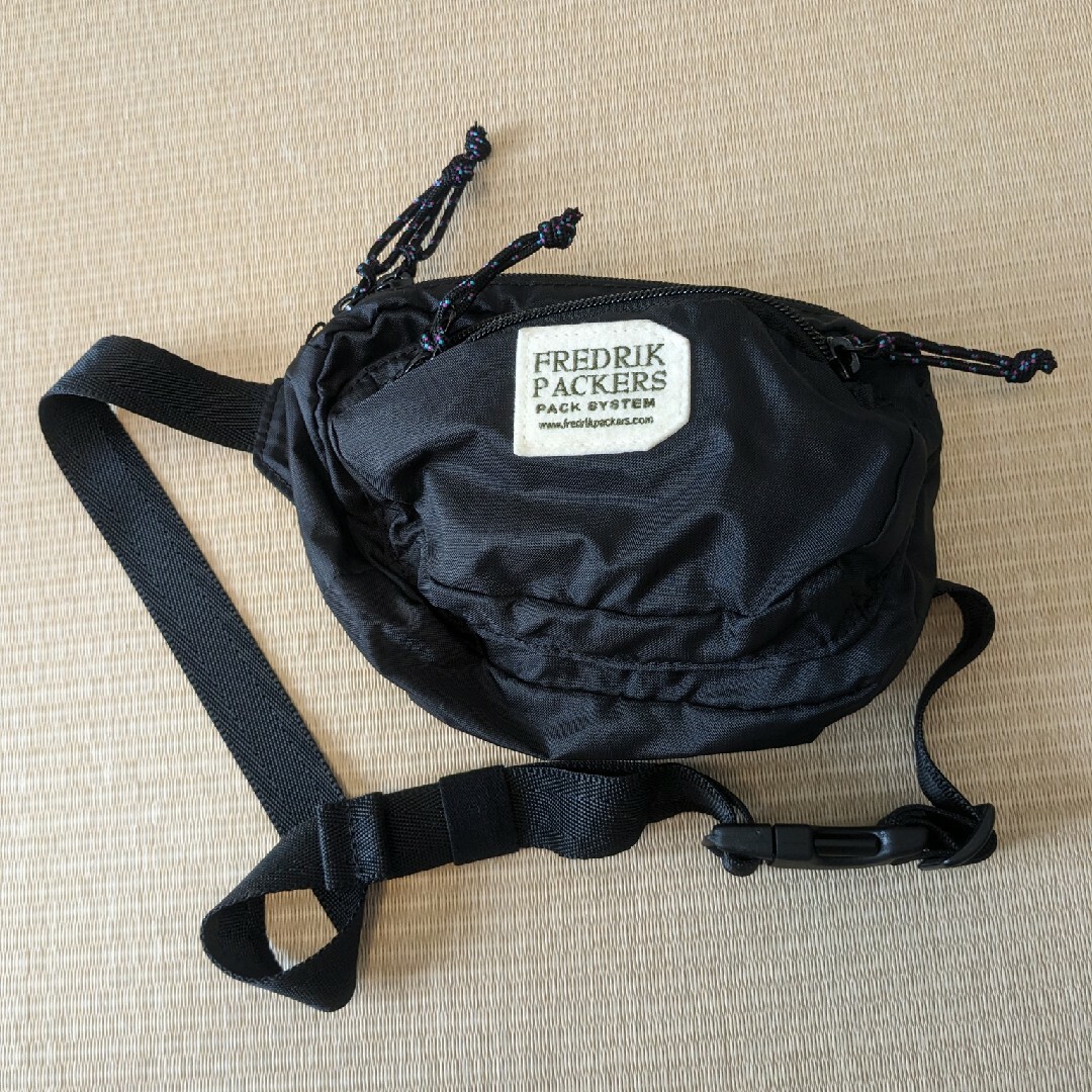 FREDRIK PACKERS(フレドリックパッカーズ)のFREDRIK PACKERS　210D ACTIVE PACK レディースのバッグ(リュック/バックパック)の商品写真