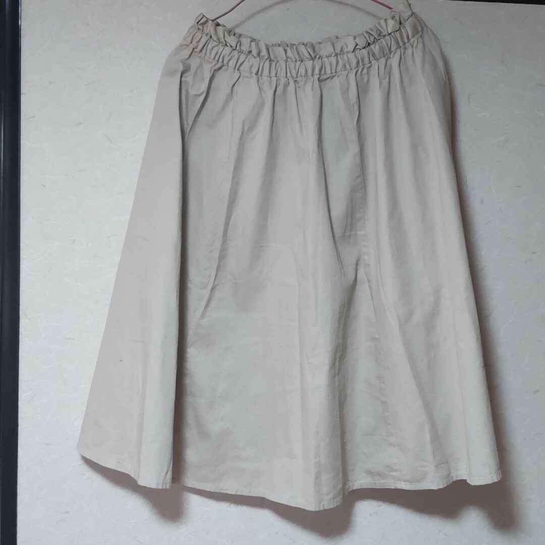 coen(コーエン)のcoenベージュスカート レディースのスカート(ひざ丈スカート)の商品写真