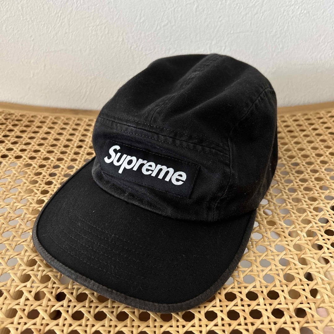 Supreme(シュプリーム)のシュプリーム　キャップ　ブラック メンズの帽子(キャップ)の商品写真