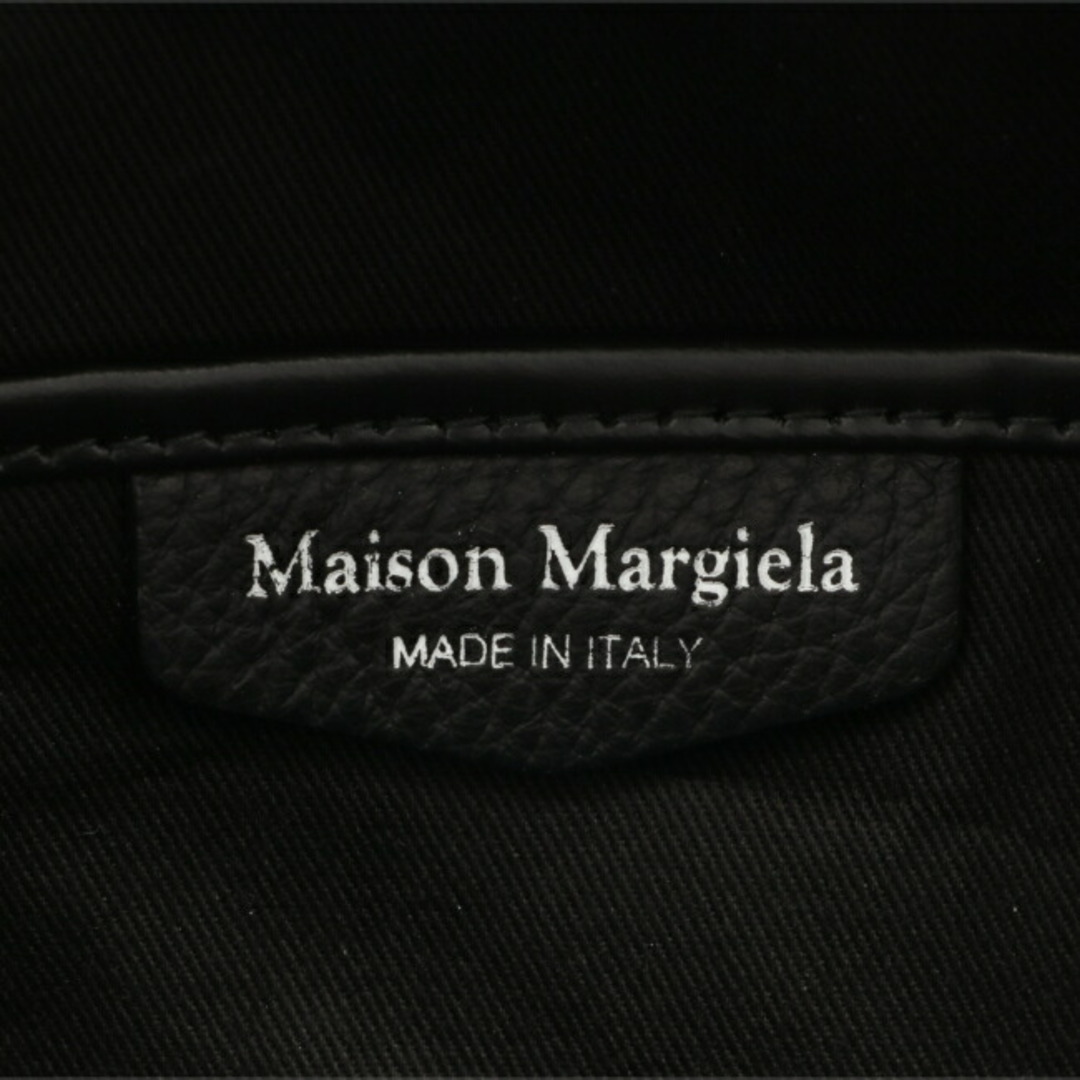 Maison Martin Margiela(マルタンマルジェラ)のメゾン マルジェラ MAISON MARGIELA バッグ メンズ SOFT 5AC ON BODY ショルダーバッグ  SB1WG0017 P4746 T8013 メンズのバッグ(ショルダーバッグ)の商品写真