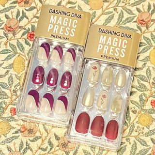 ダッシングディバ(DASHING DIVA)のダッシングディバ マジックプレス オーバル２点セット　④【新品・匿名配送 】(つけ爪/ネイルチップ)